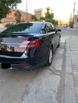 Ford Taurus